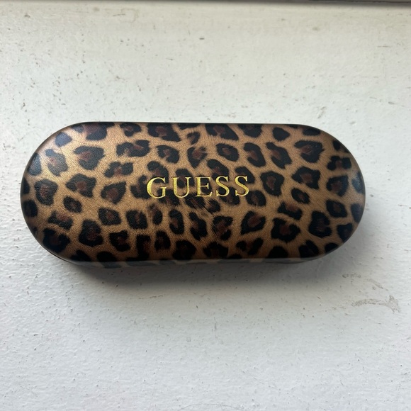 Guess GU1892 Eyeglasses 002 Matte Black - Picture 6 of 6